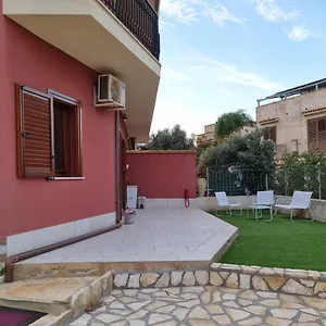 https://fraimari-nice-home.sicilyhotelsitaly.net
